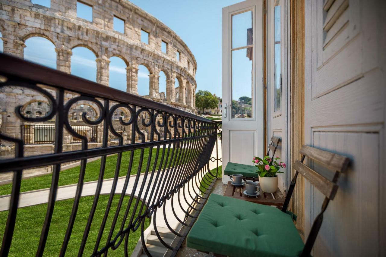 Amphitheatre Premium Apartment With Seaview Pula Eksteriør billede